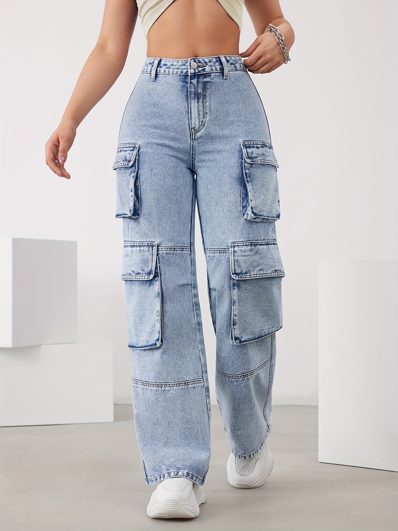 Wide-Leg Jeans