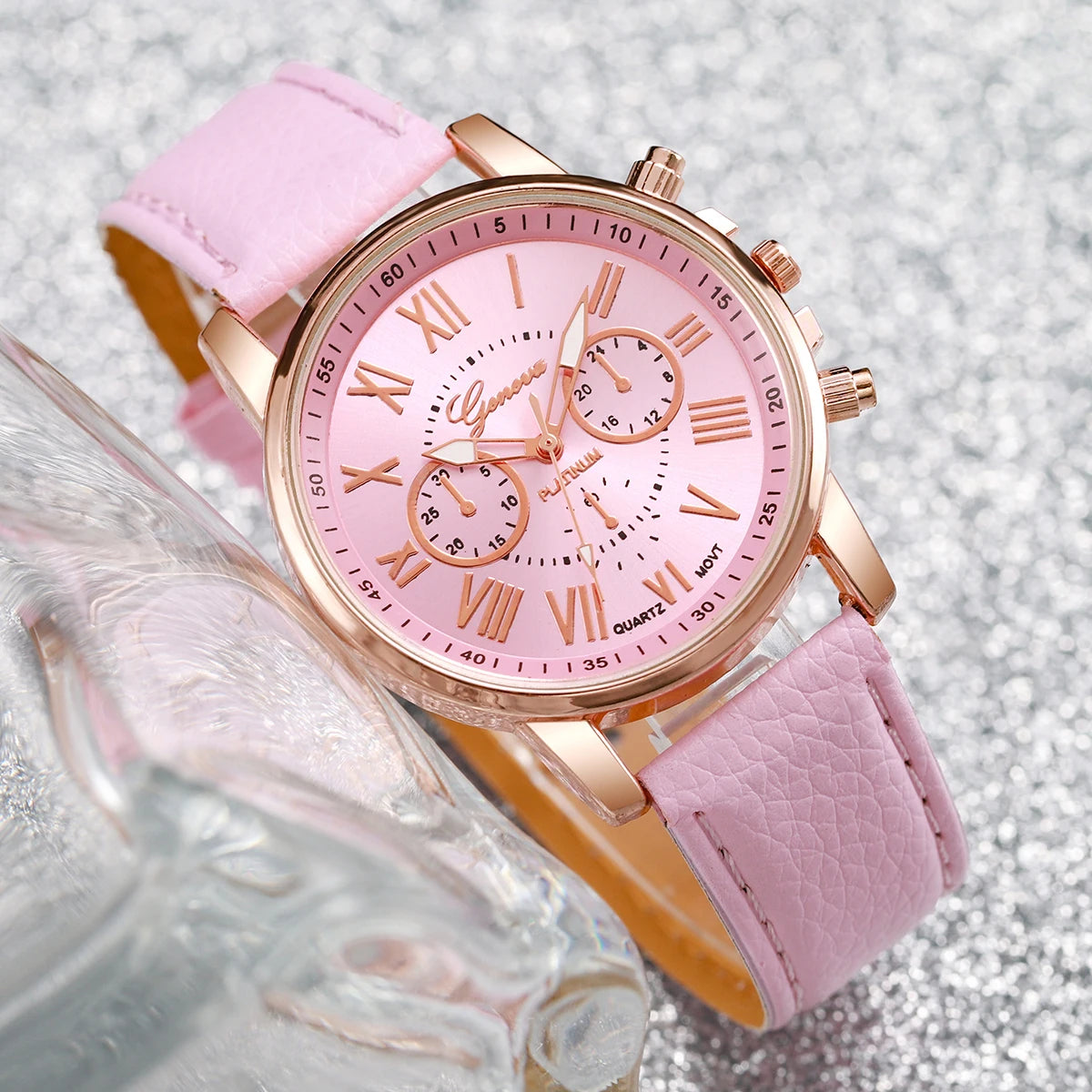 5PCS/Set Fashion Women Watch Rhinestone Heart Jewelry Set Geneva Watch Casual Leather Band Quartz Wristwatch（Without Box）