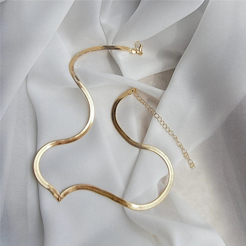 V-Shaped Snake Chain Necklace