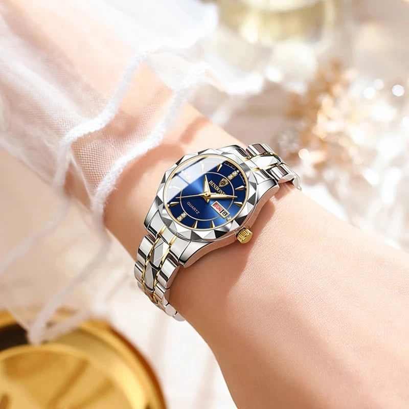 Luxury Golden Quartz Watch