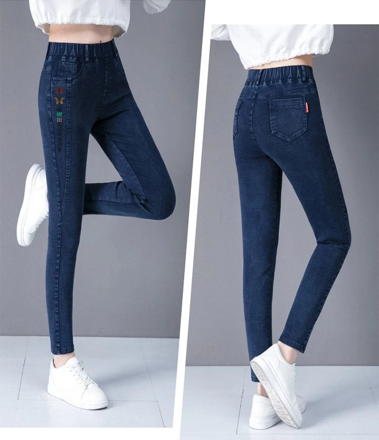 Embroidered Oversize Stretch Jeans