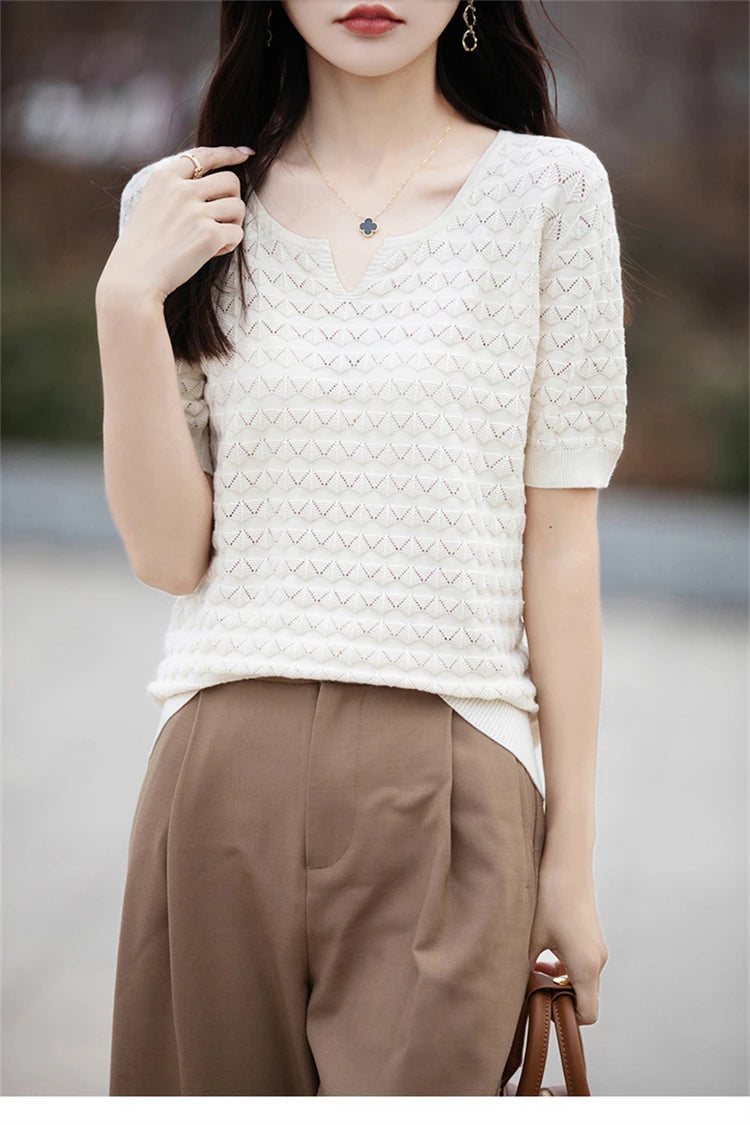 Loose Cotton V-Neck T-Shirt