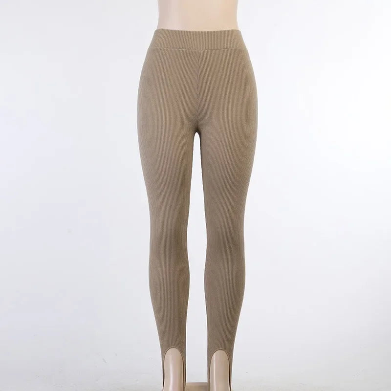 Comfort Fit Knit Leggings