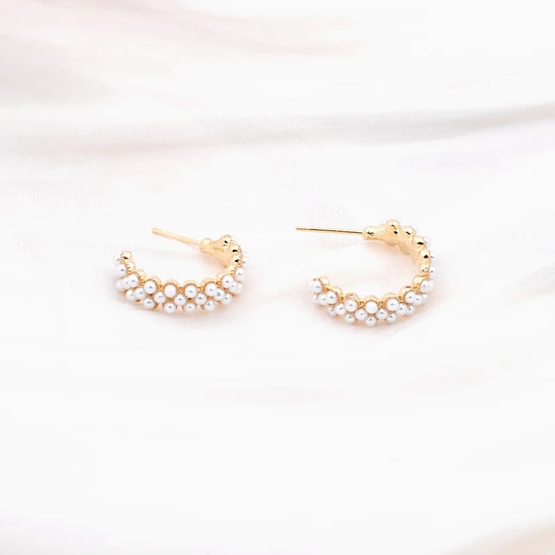 Pearl C-shaped Small Earrings for Women Imitation Pearl Beads Thin Stud Earrings Korean Fashion Lovely Girls Ear Accessories